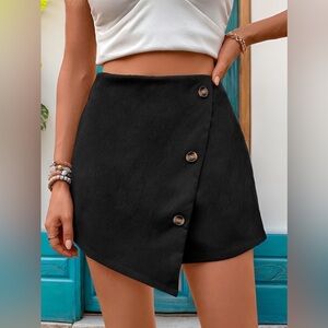 Decorative Button High Waist Skort